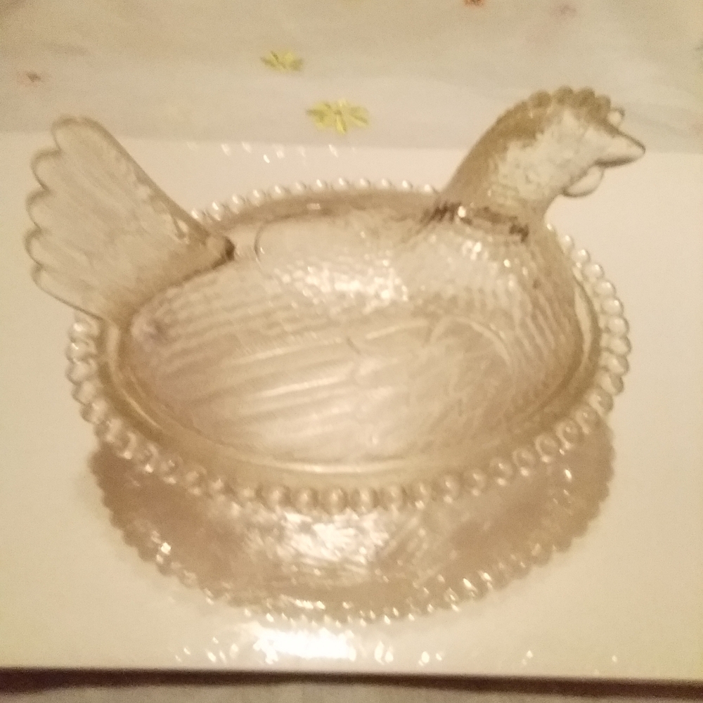 Glass dish